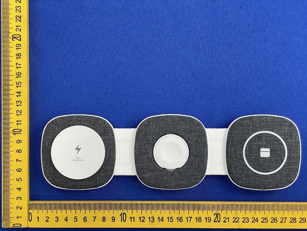 3 in 1 Wireless Charger - FCC ID 2A4N3-YM-T1 - Shenzhen You & Me Electronics Co.,LTD (2)