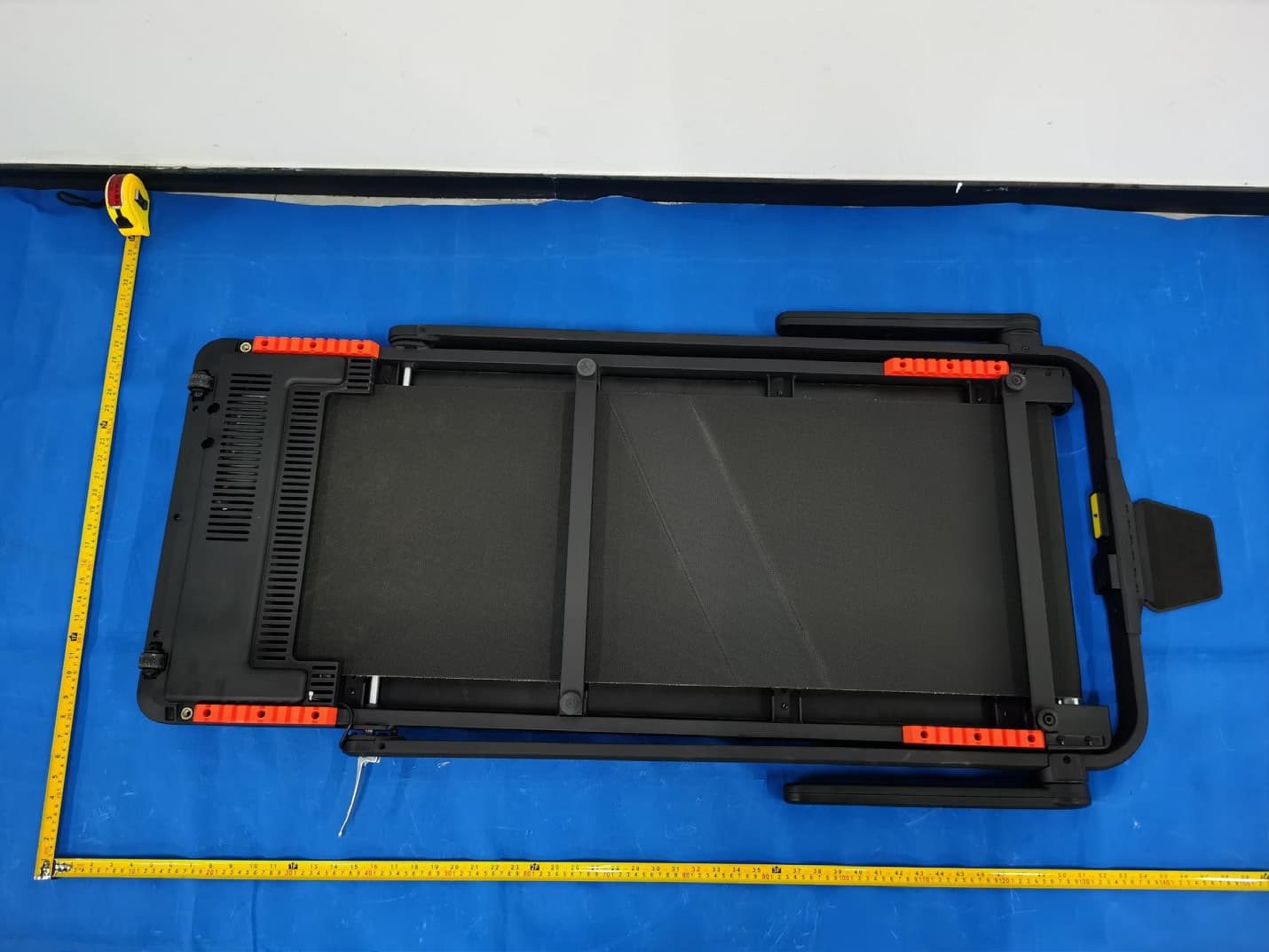 Household electric treadmill - FCC ID 2A4NH-S10 - Jiangxi EQi Industrial Co., Ltd.