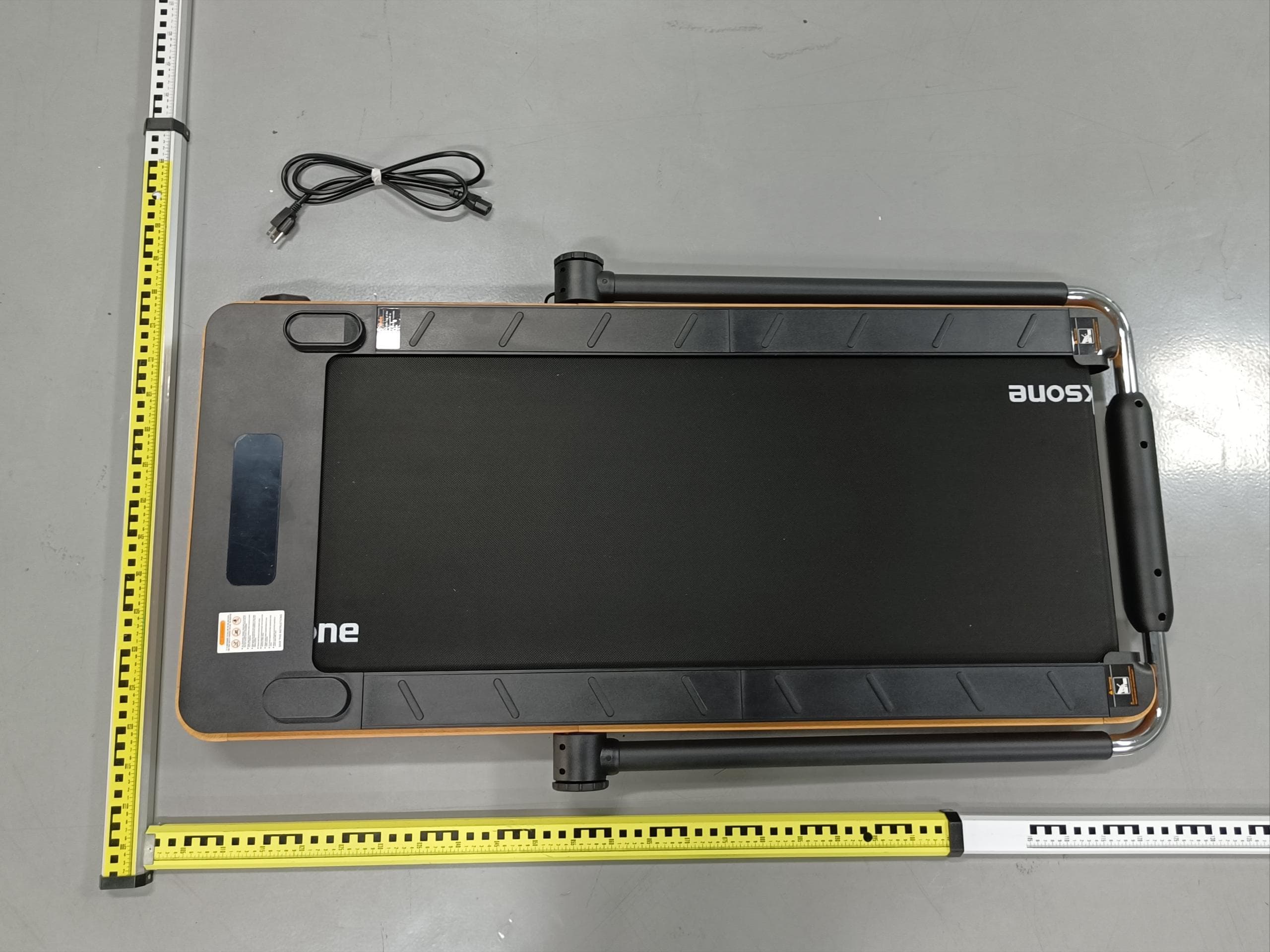 Household electric treadmill - FCC ID 2A4NH-S23 - Jiangxi EQi Industrial Co., Ltd.