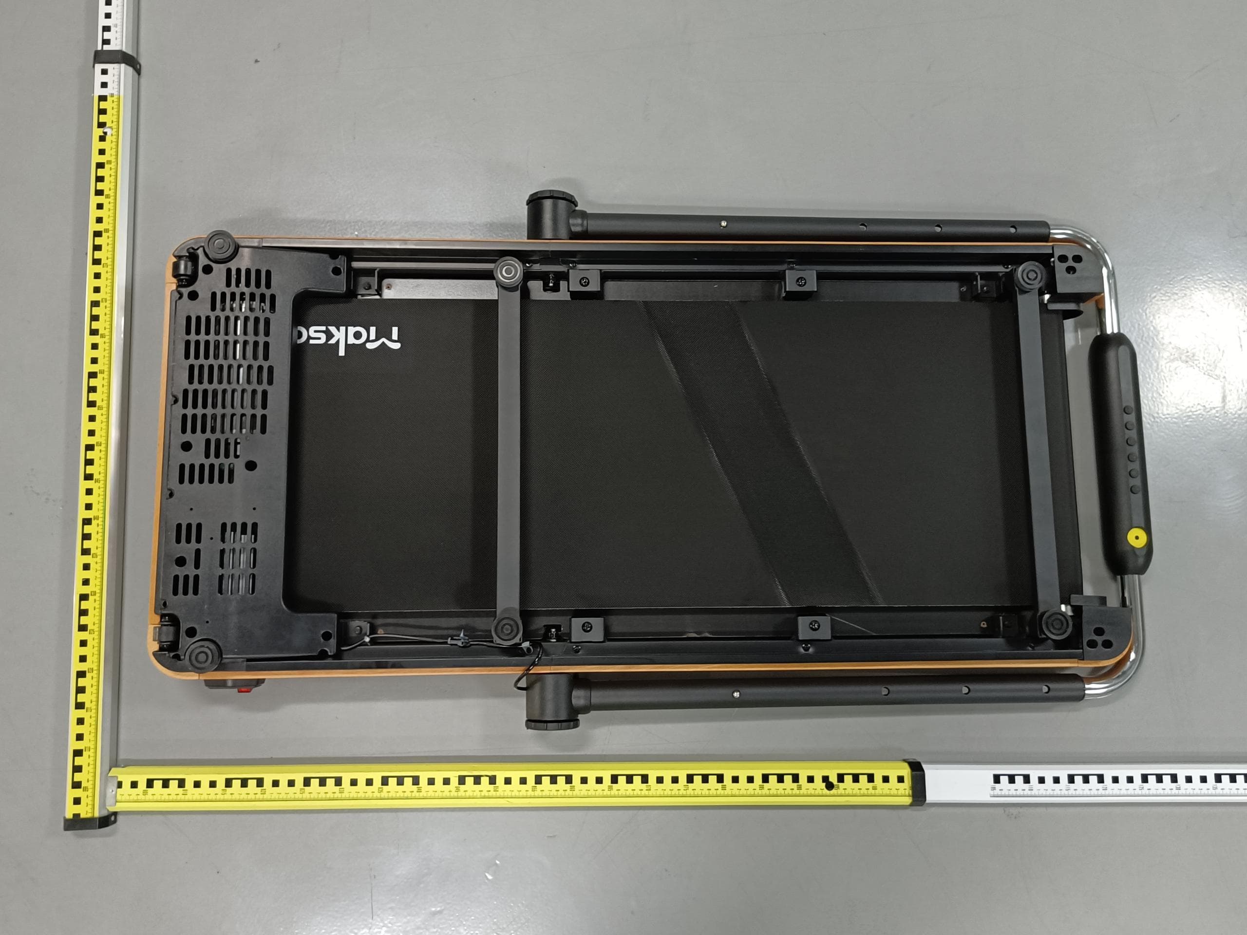 Household electric treadmill - FCC ID 2A4NH-S23 - Jiangxi EQi Industrial Co., Ltd. (2)