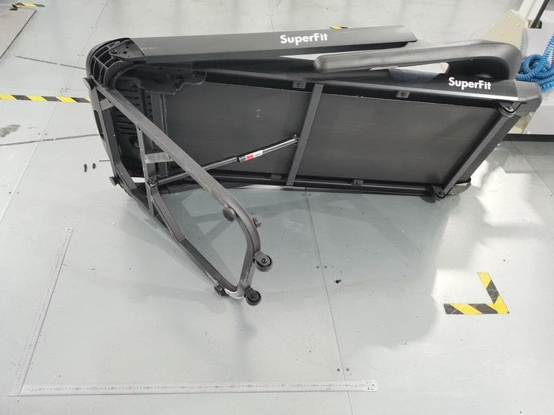 Household electric treadmill - FCC ID 2A4NH-S3 - Jiangxi EQi Industrial Co., Ltd. (3)