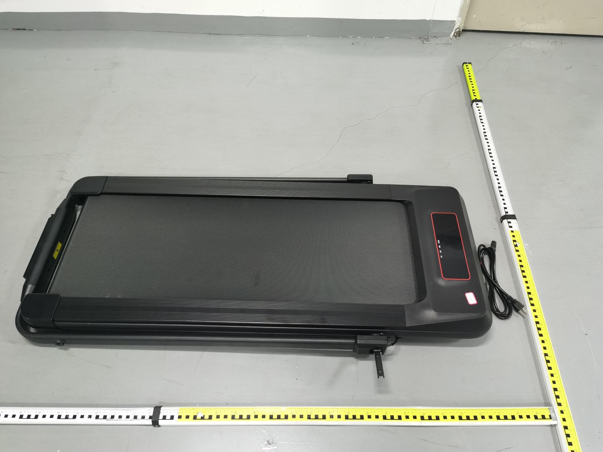 Household electric treadmill - FCC ID 2A4NH-S32 - Jiangxi EQi Industrial Co., Ltd. (3)