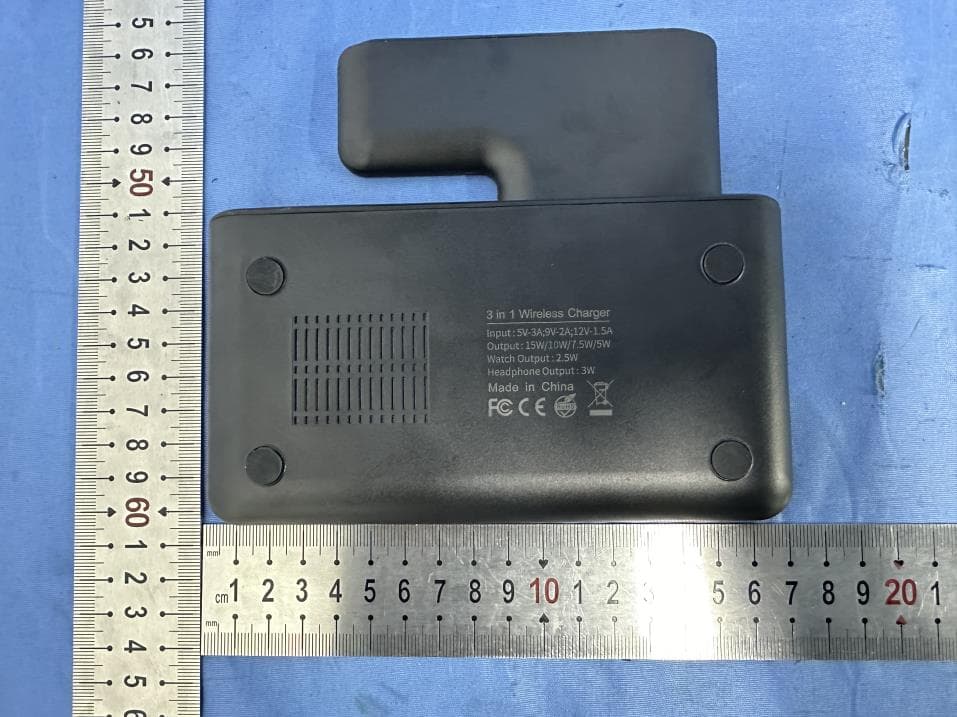 3-in-1 wireless charger - FCC ID 2A4OE-X455 - Dongguan Boxinda Electronic Technology Co., LTD (2)