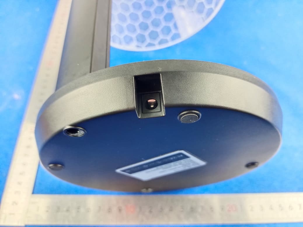 Multi-functional Table Lamp - FCC ID 2A4PG-TBL01 - ShenZhen Tyki Lighting Technology Co., Ltd (4)