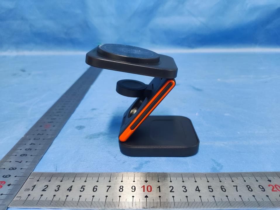 Wireless fast charge - FCC ID 2A4PS-Z-28 - Shenzhen Haitao SCI&Tech Co. LTD (4)