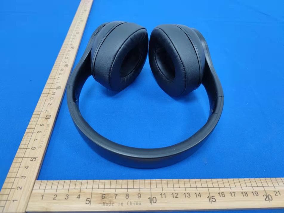 Wireless Headphones - FCC ID 2A4R2-BH10 - Dongguan Manha Power Technology Co., Ltd
