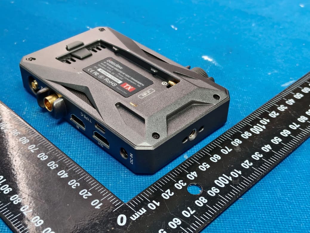 4K TRI-BAND WIRELESS HD VIDEO TRANSMISSION - FCC ID 2A4RH-4KTUCHUAN - SHENZHEN BAISHIYUE ELECTRONICE LIMITED (5)