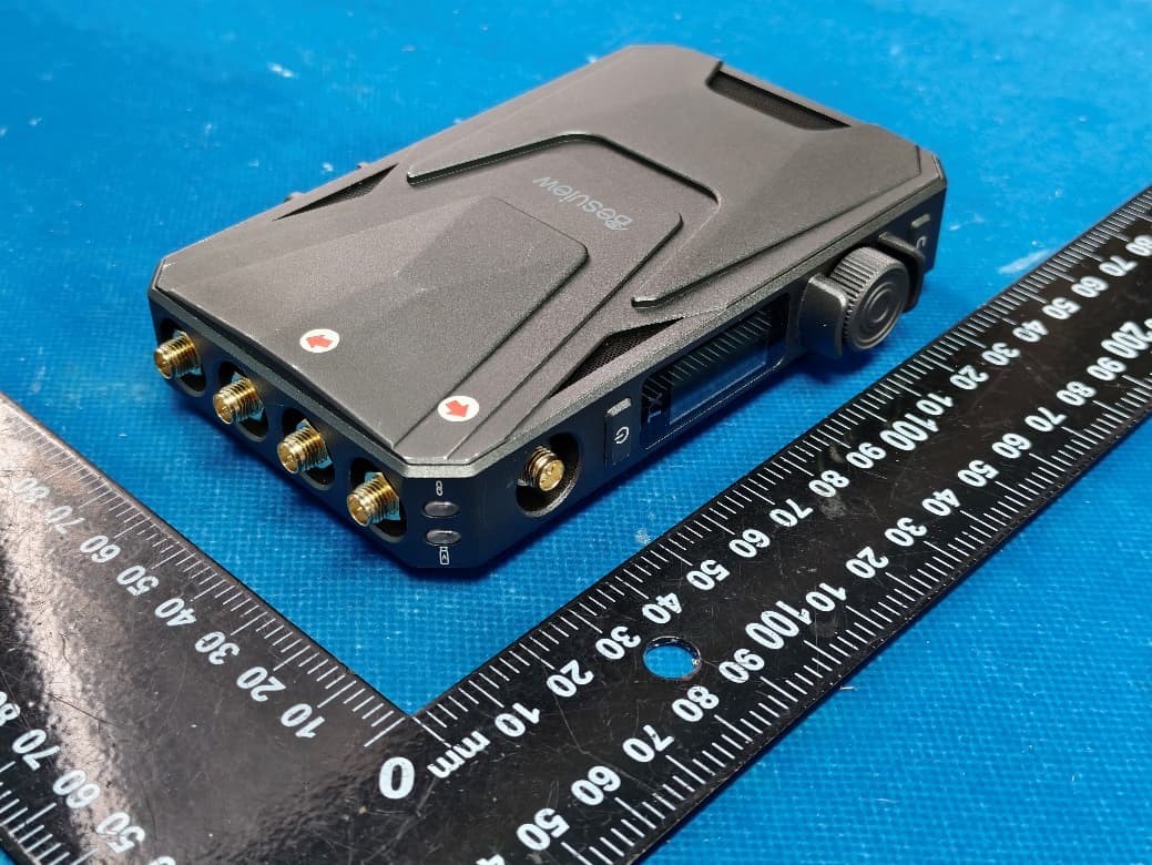 4K TRI-BAND WIRELESS HD VIDEO TRANSMISSION - FCC ID 2A4RH-4KTUCHUAN - SHENZHEN BAISHIYUE ELECTRONICE LIMITED (3)