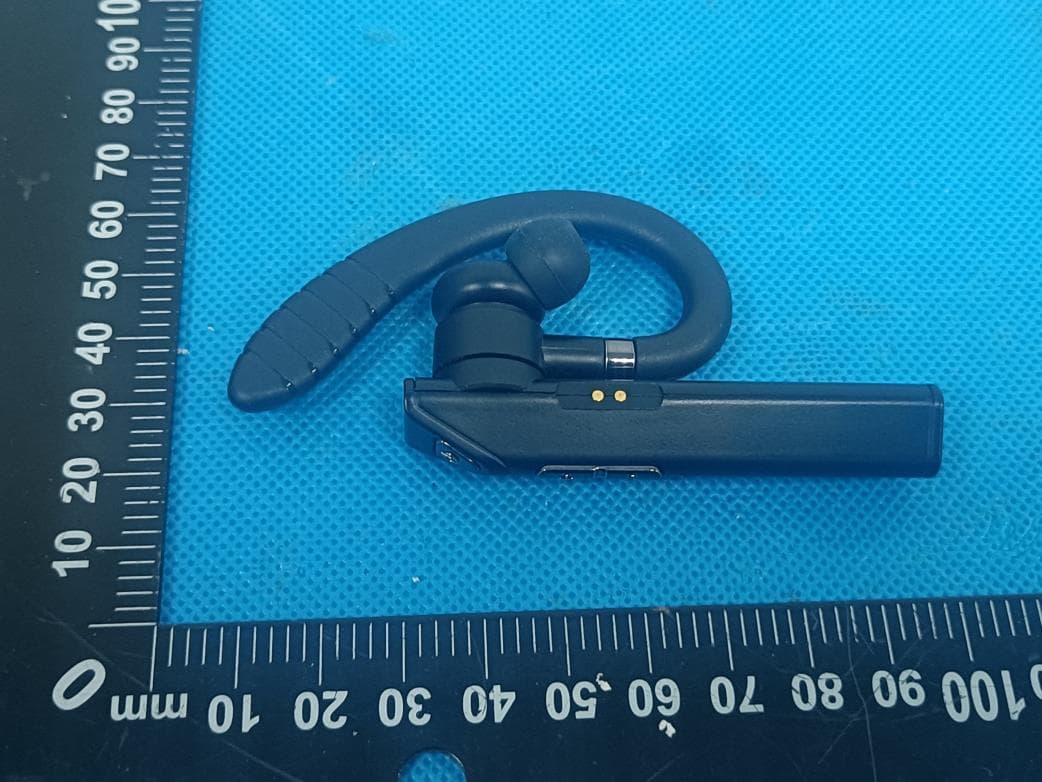 Bluetooth earphone - FCC ID 2A4TS-K3 - Shenzhen Huasitai Technology Co., Ltd. (5)