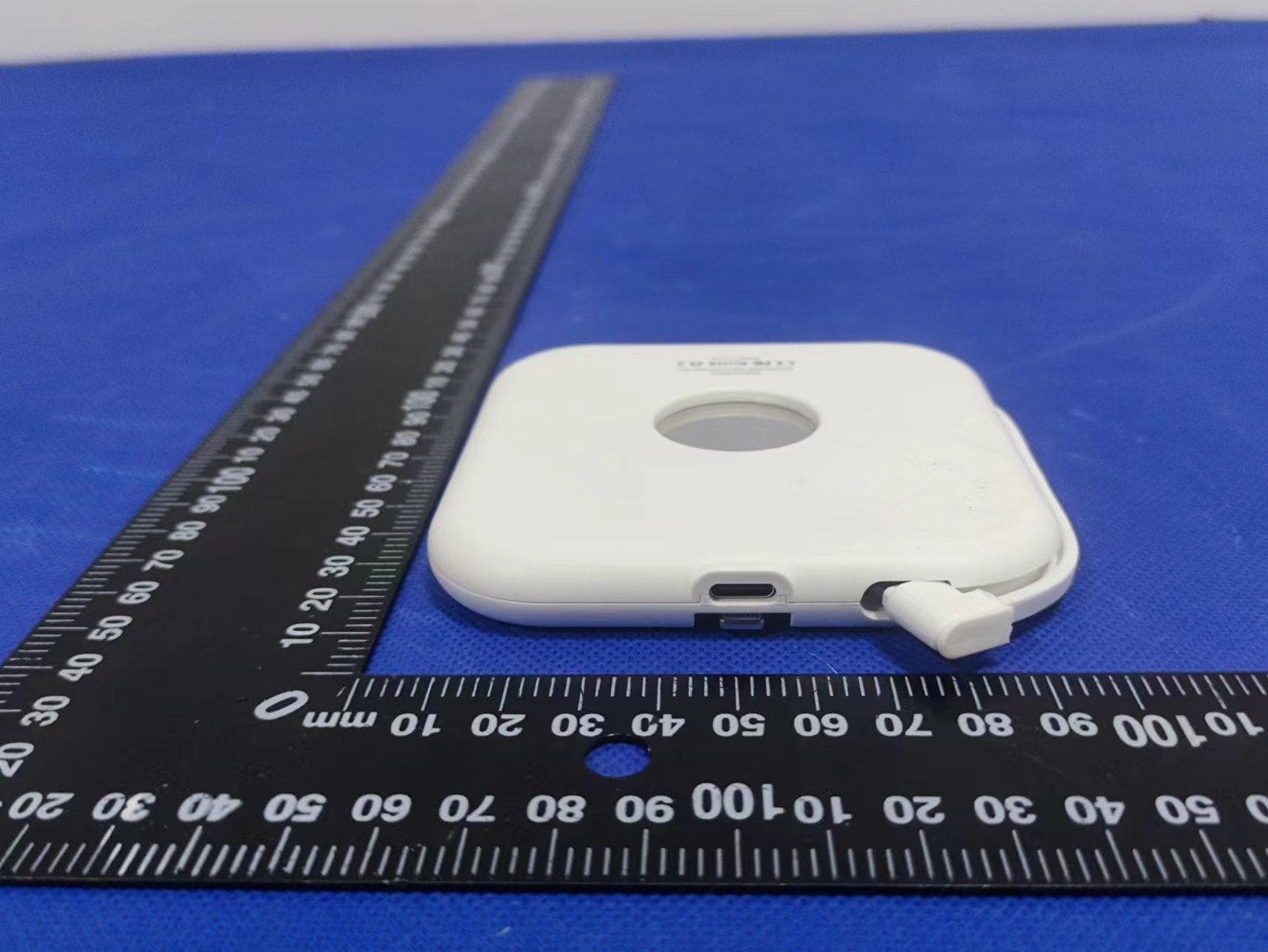 3 in 1 Charging Station - FCC ID 2A4TT-CW380 - SHEN ZHEN GTL TECHNOLOGY CO .,LTD (3)