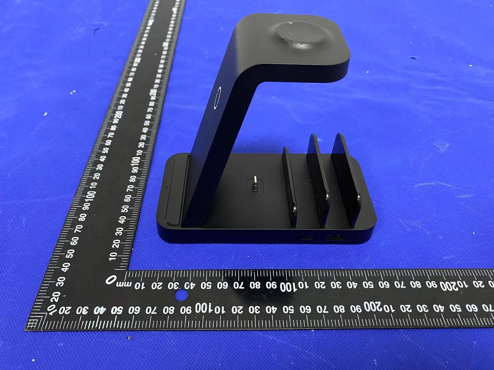 5 in 1 Charging Station - FCC ID 2A4TT-CW520 - SHEN ZHEN GTL TECHNOLOGY CO .,LTD (5)