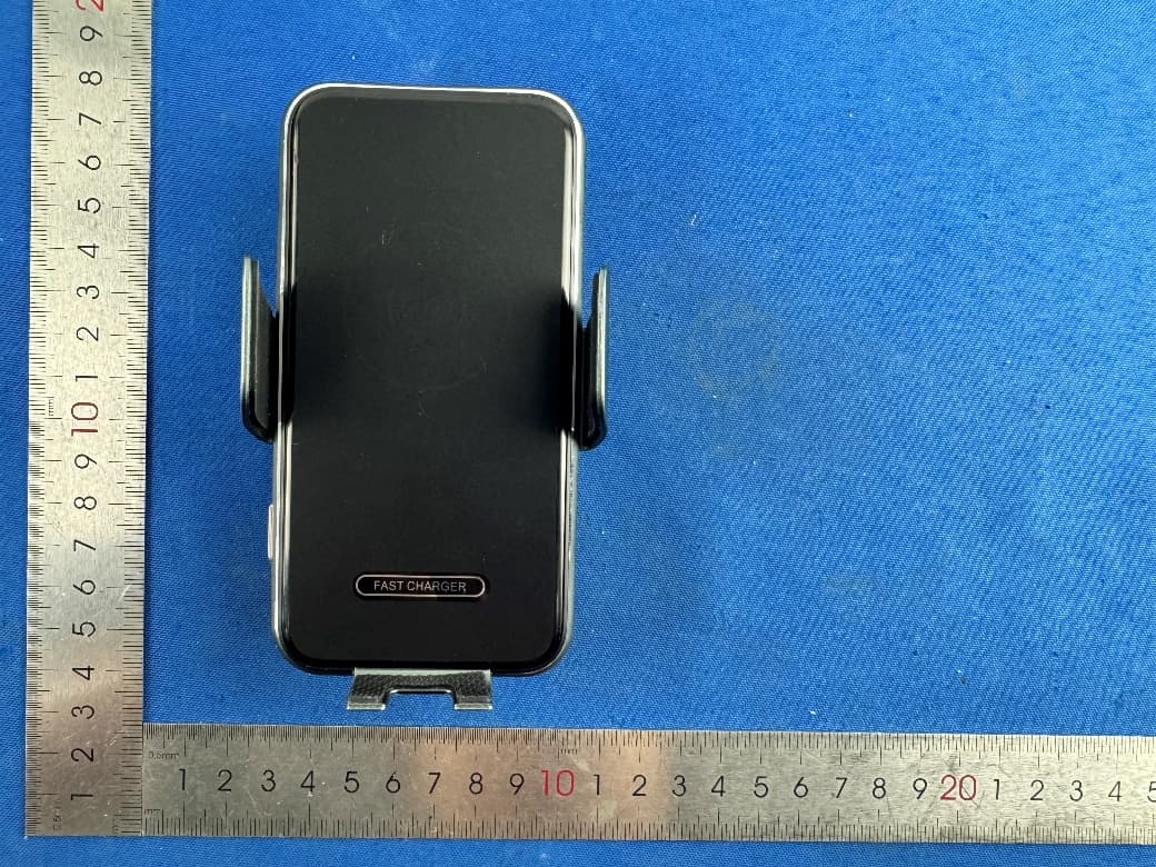 SMART WIRELESS CAR CHARGER - FCC ID 2A4TT-V8 - SHEN ZHEN GTL TECHNOLOGY CO .,LTD (2)
