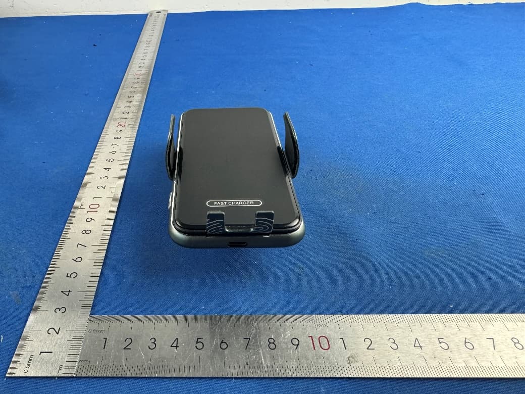 SMART WIRELESS CAR CHARGER - FCC ID 2A4TT-V8 - SHEN ZHEN GTL TECHNOLOGY CO .,LTD (3)