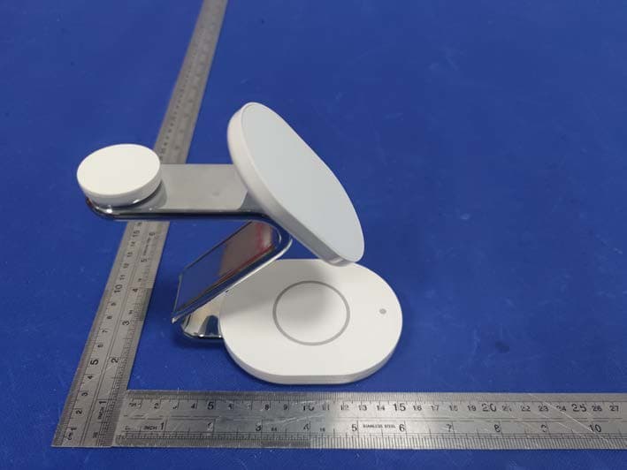 Wireless charger 3 in 1 - FCC ID 2A4UD-S300 - Shenzhen Yishi Creative Technology Co., Ltd. (2)