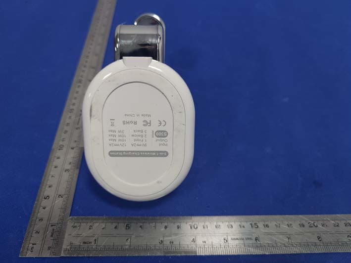 Wireless charger 3 in 1 - FCC ID 2A4UD-S300 - Shenzhen Yishi Creative Technology Co., Ltd. (3)