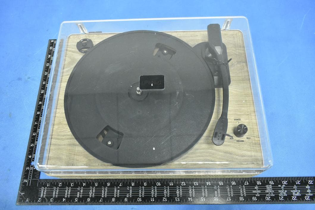 Record Player - FCC ID 2A4UW-LPSC024 - SOAR INT'L(HK) COMPANY LIMITED (2)