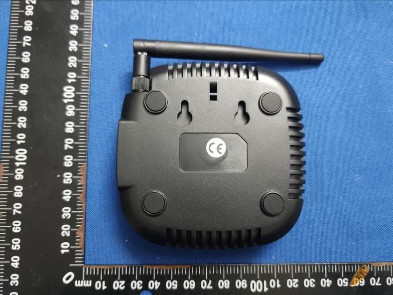 Wireless Dog Fence - FCC ID 2A4V4-916 - Shenzhen shi min zhi sheng mao yi you xian gong si (2)