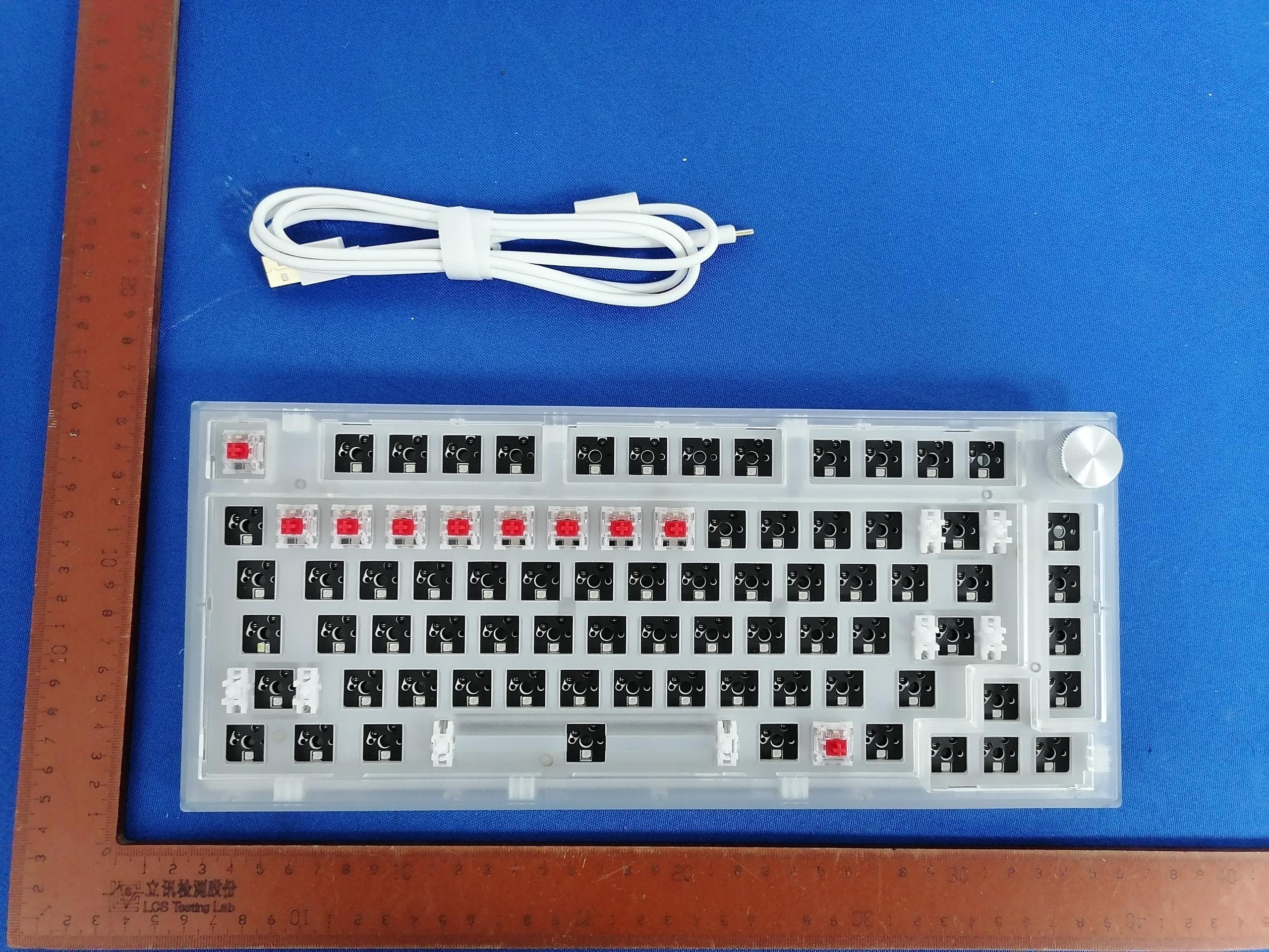 RGB dual system three mode mechanical keyboard - FCC ID 2A4V8-MK750 - DONGGUAN FL ESPORTS ELECTRONICS CO.,LTD. (2)