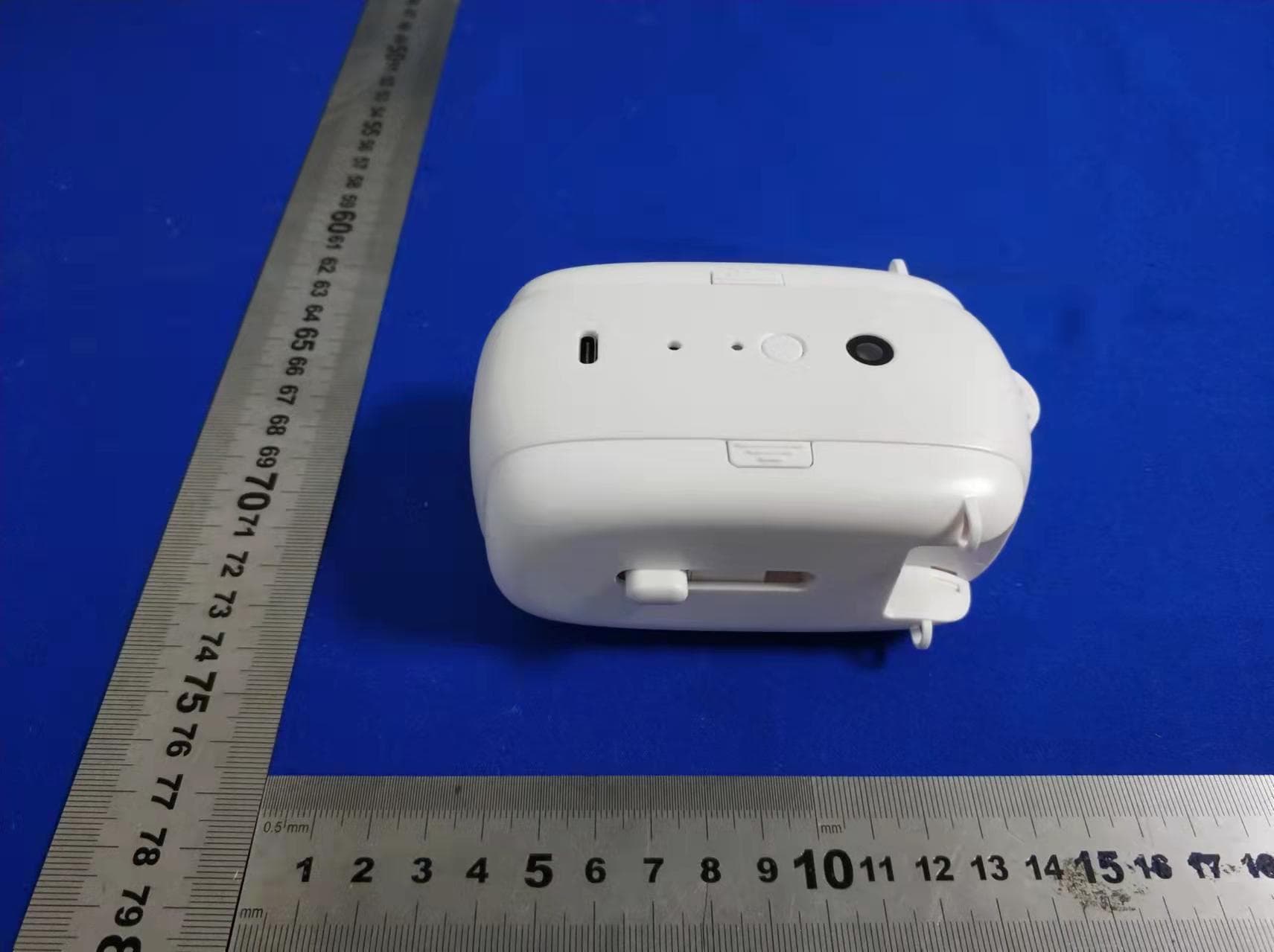 Smart curtain robot - FCC ID 2A4VM-LY1678 - Dongguan Lianyou Intelligent Technology Co., Ltd. (3)