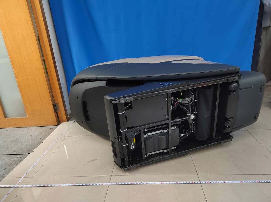 Massage Chair - FCC ID 2A4VT-A339-10 - HaozhongHao Health Science and Technology Co., Ltd.