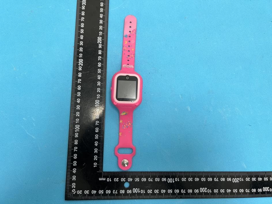 Kids GPS watch - FCC ID 2A4WI-SPACE2 - Sosmart Spa (SoyMomo SA)