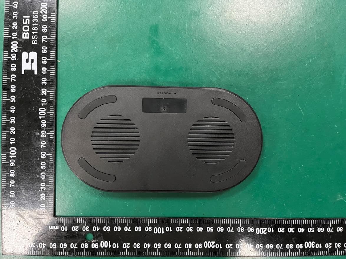 Wireless Charging - FCC ID 2A4WMWZC-CW310 - DongGuanShi WeizhiChuang Technology Co., Ltd
