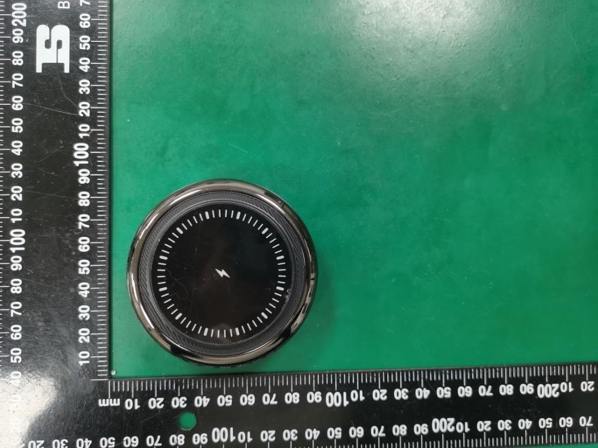 Car Wireless Charging Bracket - FCC ID 2A4WMWZC-W109 - DongGuanShi WeizhiChuang Technology Co., Ltd