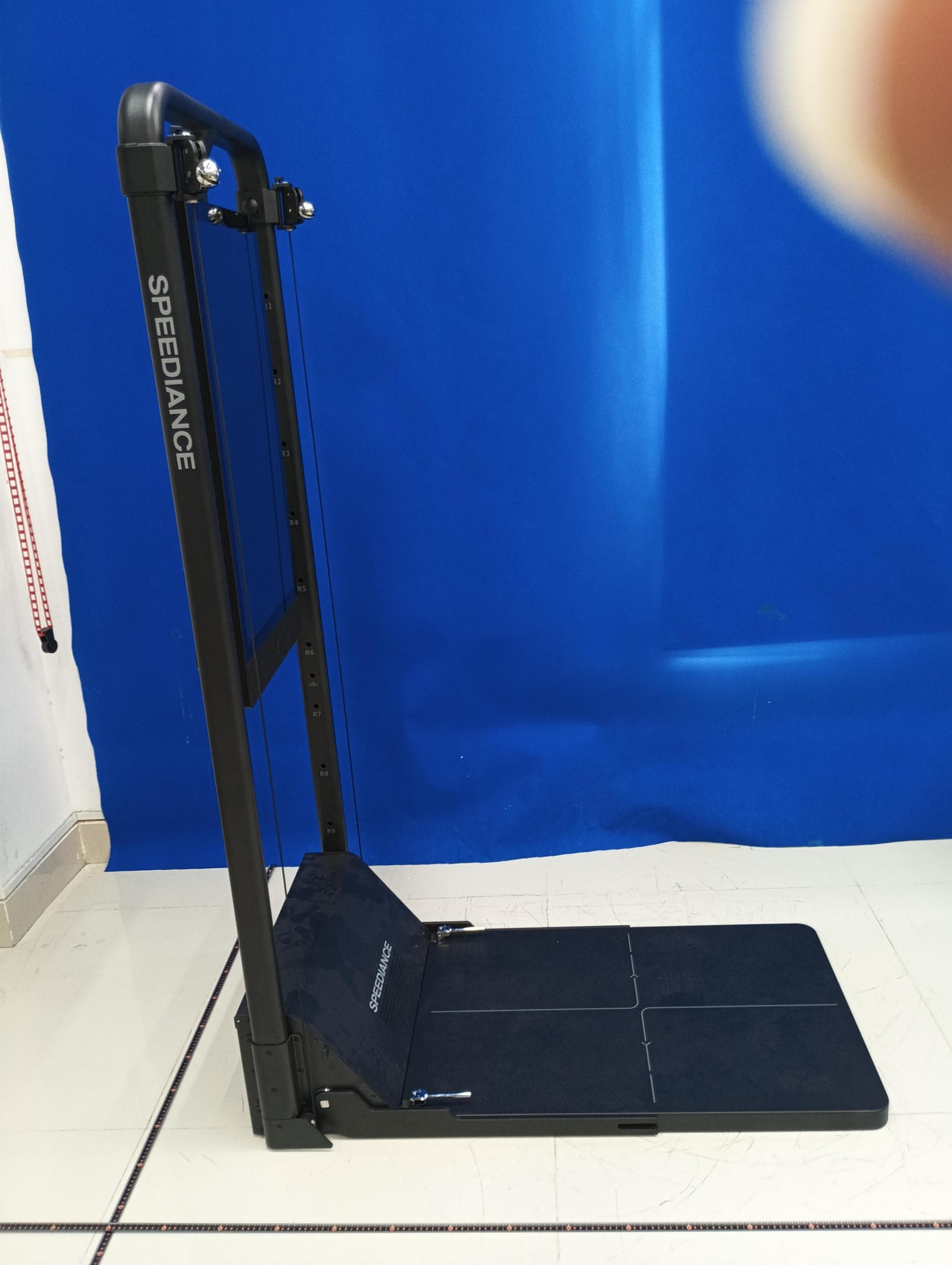 Interactive Multi-Media DigitalFitness Equipment - FCC ID 2A4WP-GMBP2100A1 - Shenzhen Speediance Living Technology co., Ltd.