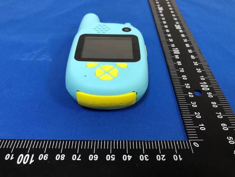 Kids Audio-Video Walkie Talkie - FCC ID 2A4Z4-P11 - Shenzhen Yi Pin Cheng Technology Co.,Ltd