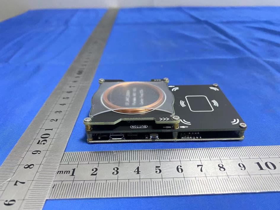 Proxmark3 EASY3.0 - FCC ID 2A52C-EASY30 - Shen zhen shi jing cheng xin dian zi ke ji you xian gong si (5)
