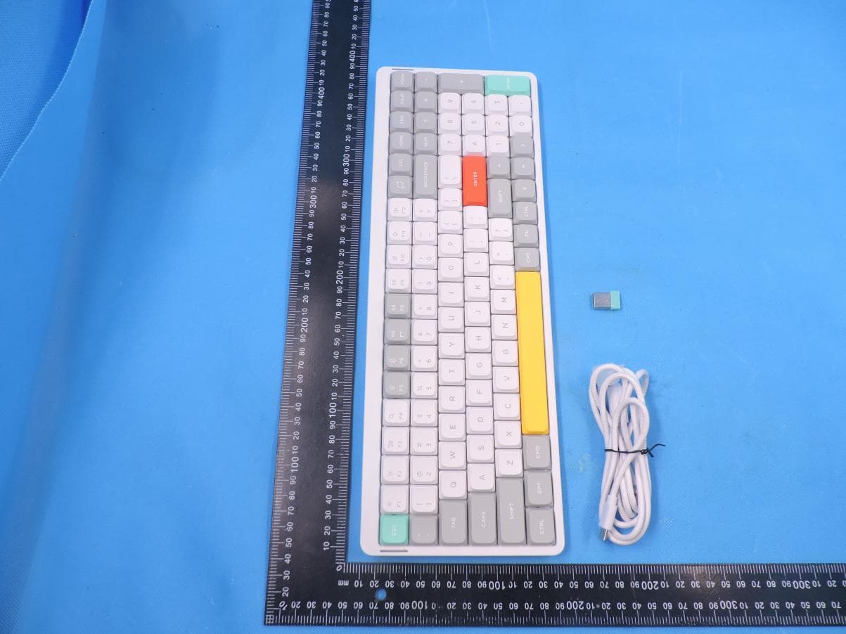 Keyboard - FCC ID 2A542-AIR96 - SHENZHEN REOSTUDIO TECHNOLOGY CO.,LTD (5)