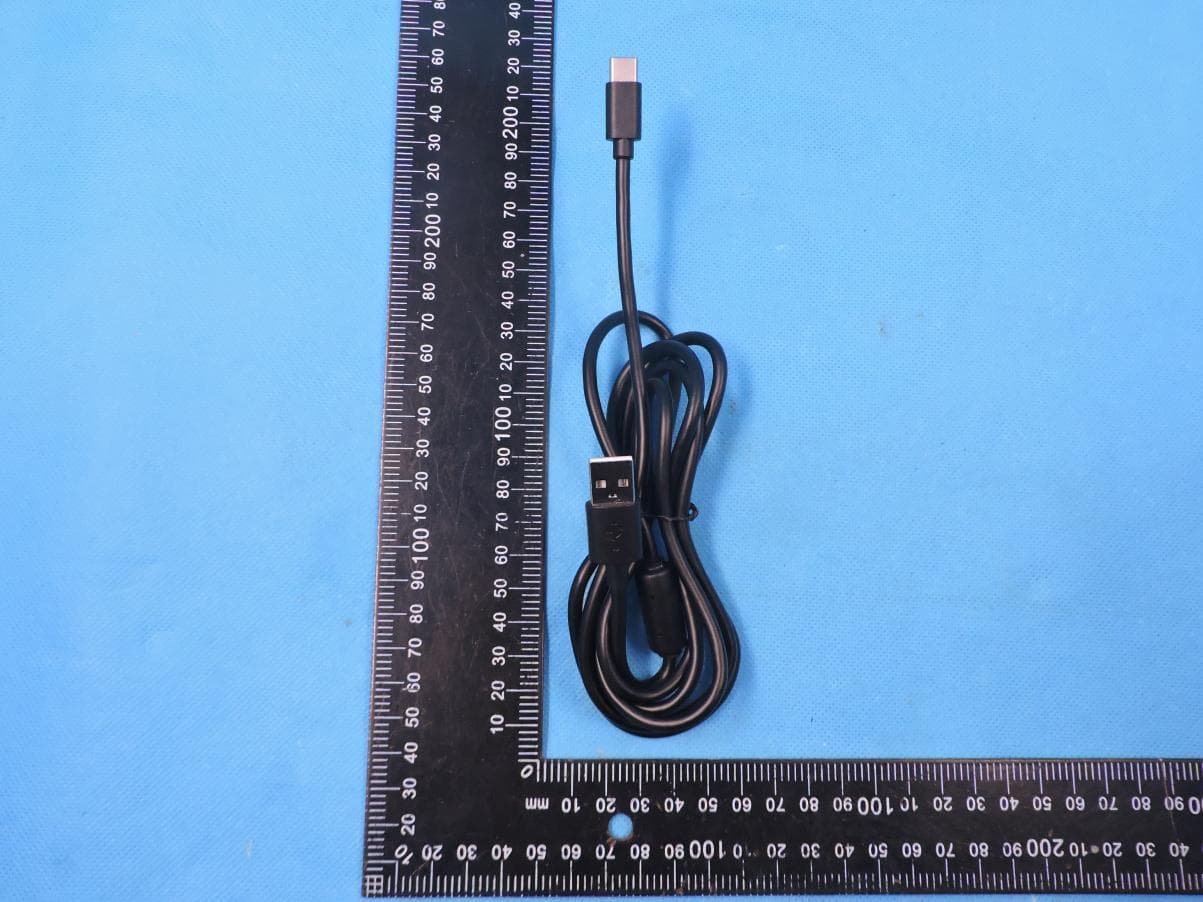 67-Keys Wireless Mechanical Keyboard - FCC ID 2A542-HALO65 - SHENZHEN REOSTUDIO TECHNOLOGY CO.,LTD (4)