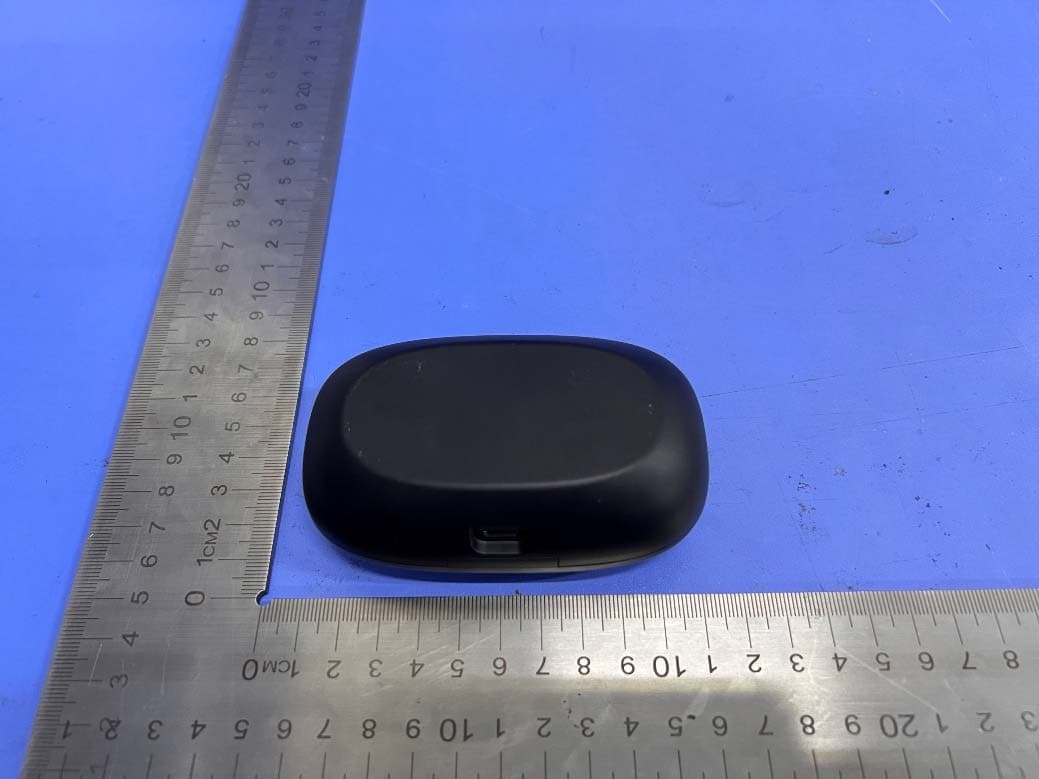 Wireless Earbuds - FCC ID 2A58W-G17 - Dongguan Heng Da Rui Electronic Technology Co.,Ltd (4)