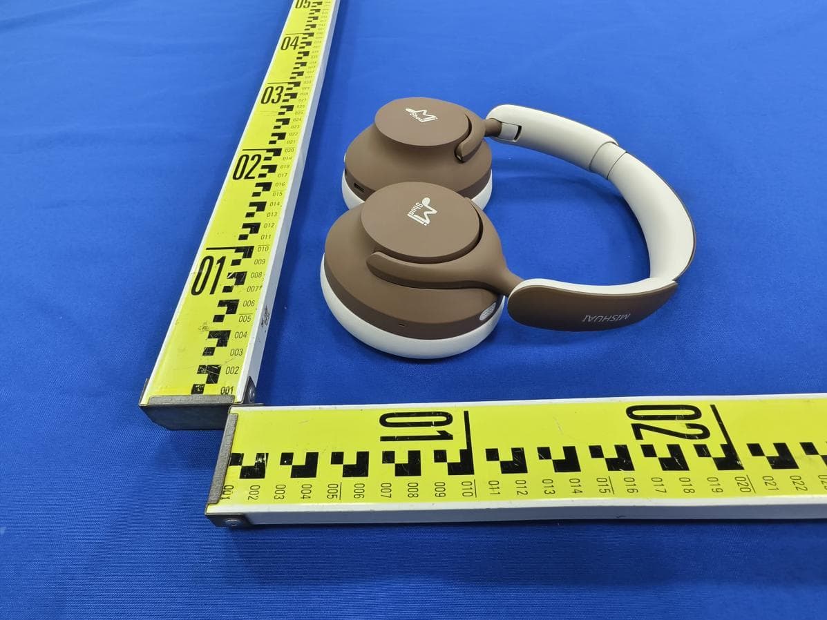 Headphone - FCC ID 2A58W-M3 - Dongguan Heng Da Rui Electronic Technology Co.,Ltd (3)