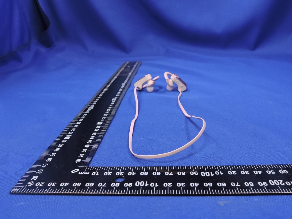 Bean Earbuds - FCC ID 2A58W-M30 - Dongguan Heng Da Rui Electronic Technology Co.,Ltd (3)