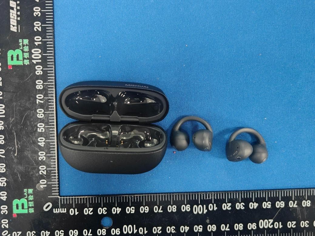 Ear clip headphones - FCC ID 2A58WMP10 - Dongguan Heng Da Rui Electronic Technology Co.,Ltd (1)
