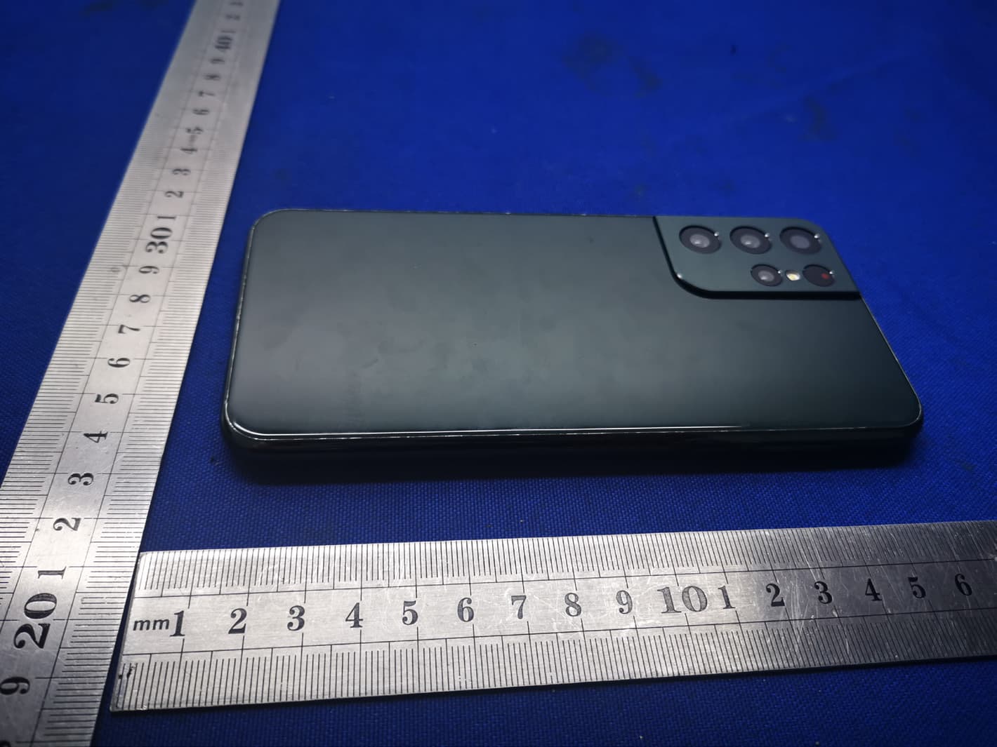 Your Phone - FCC ID 2A593-S21U - Shenzhen Ai Di Er Technology Co., Ltd. (3)