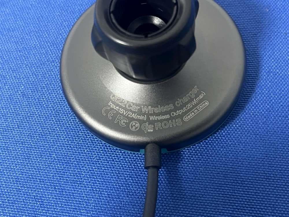 Car Wireless Charger - FCC ID 2A59P-HNCI - Shenzhen Huani electronics Co.,Ltd (3)