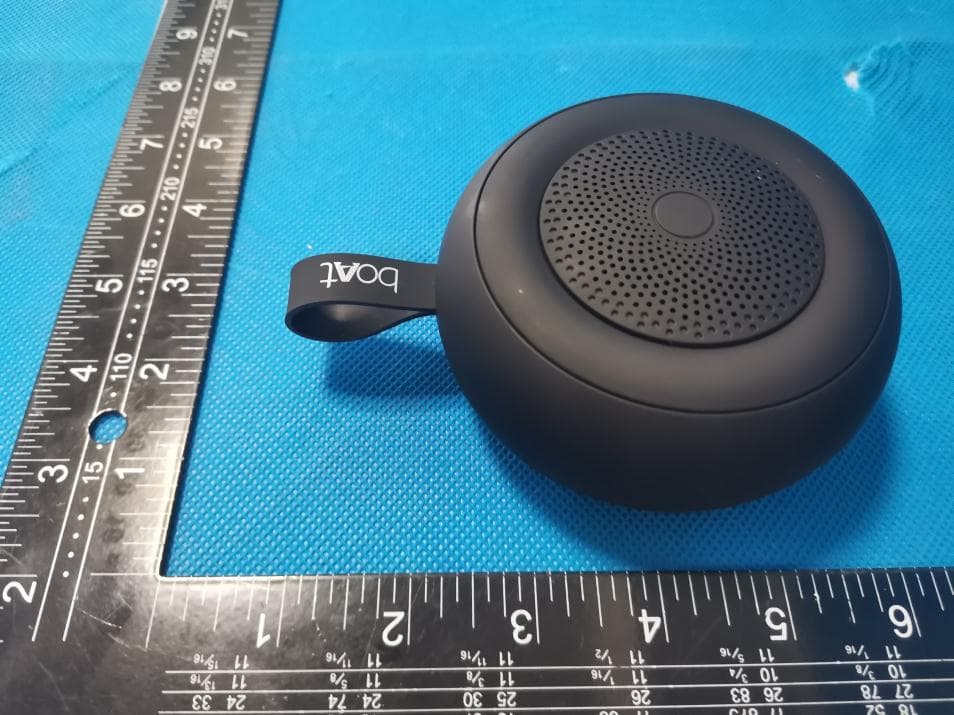 Bluetooth Speaker - FCC ID 2A5AQ-Q37 - Shenzhen Hengchuang Intelligent Electronic Technology Co.,Ltd