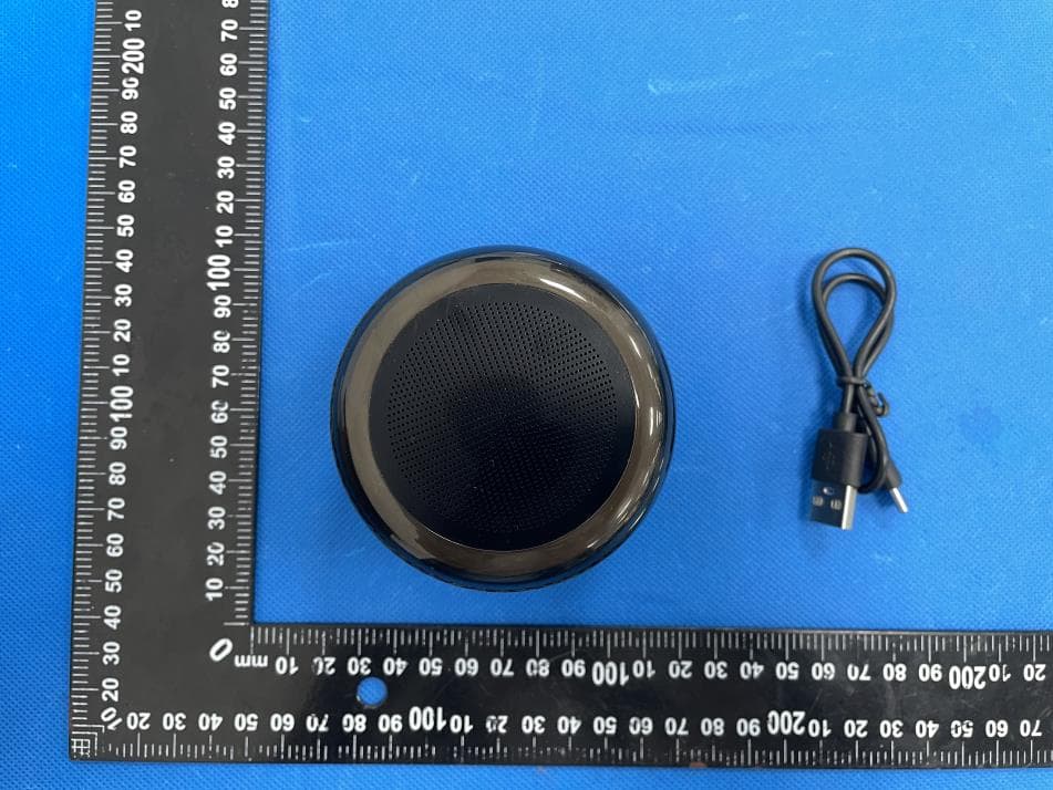 Wireless RGB BT Speaker - FCC ID 2A5AQ-Q53 - Shenzhen Hengchuang Intelligent Electronic Technology Co.,Ltd (2)