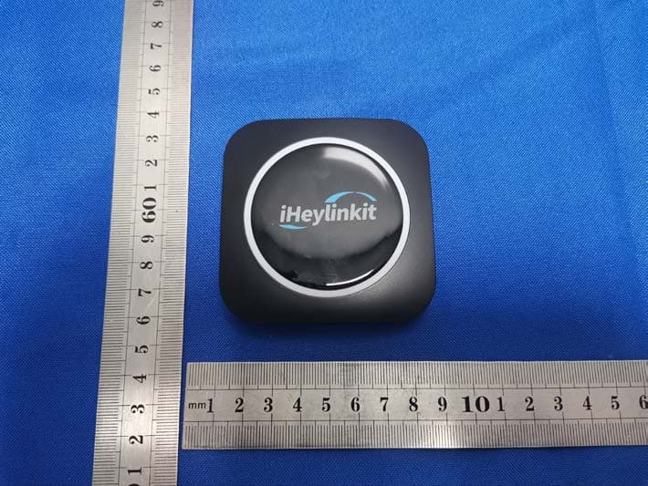 Carplay ai box - FCC ID 2A5C8-MK665 - Shenzhen Xinhai Vision Technology Co., Ltd