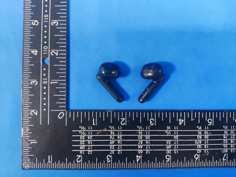 Bluetooth headset - FCC ID 2A5HP-L10 - Shenzhen Zhilian Shengya Electronic Technology Co. , Ltd. (3)