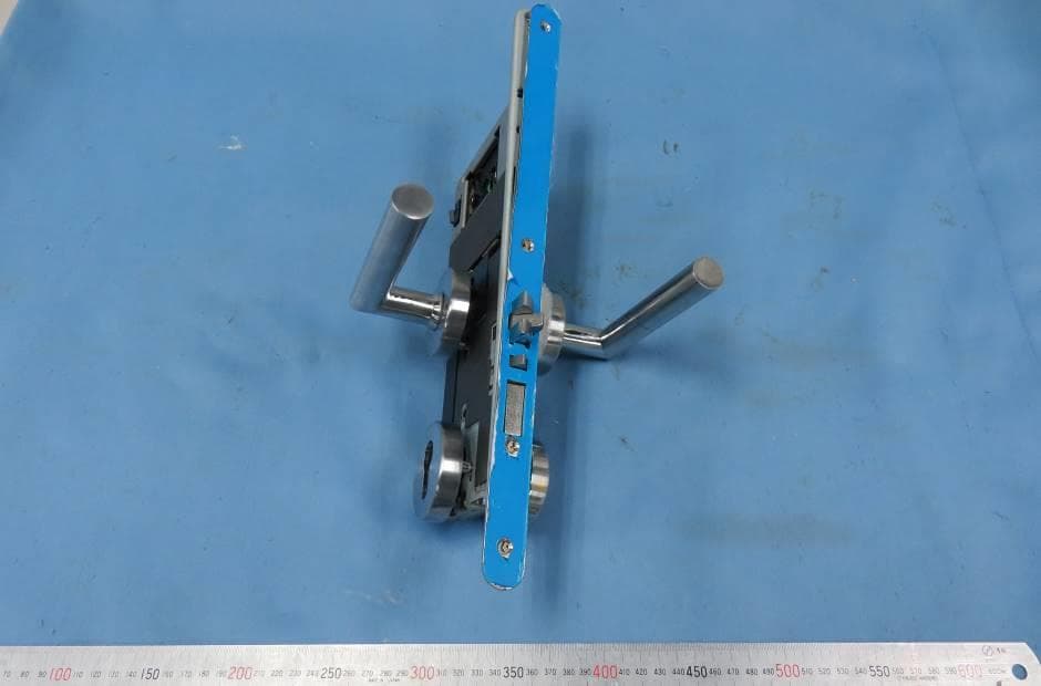 Electronic lock - FCC ID 2A5K4-RF-M005 - Guangdong Level Intelligent Lock Industrial Co., Ltd (2)