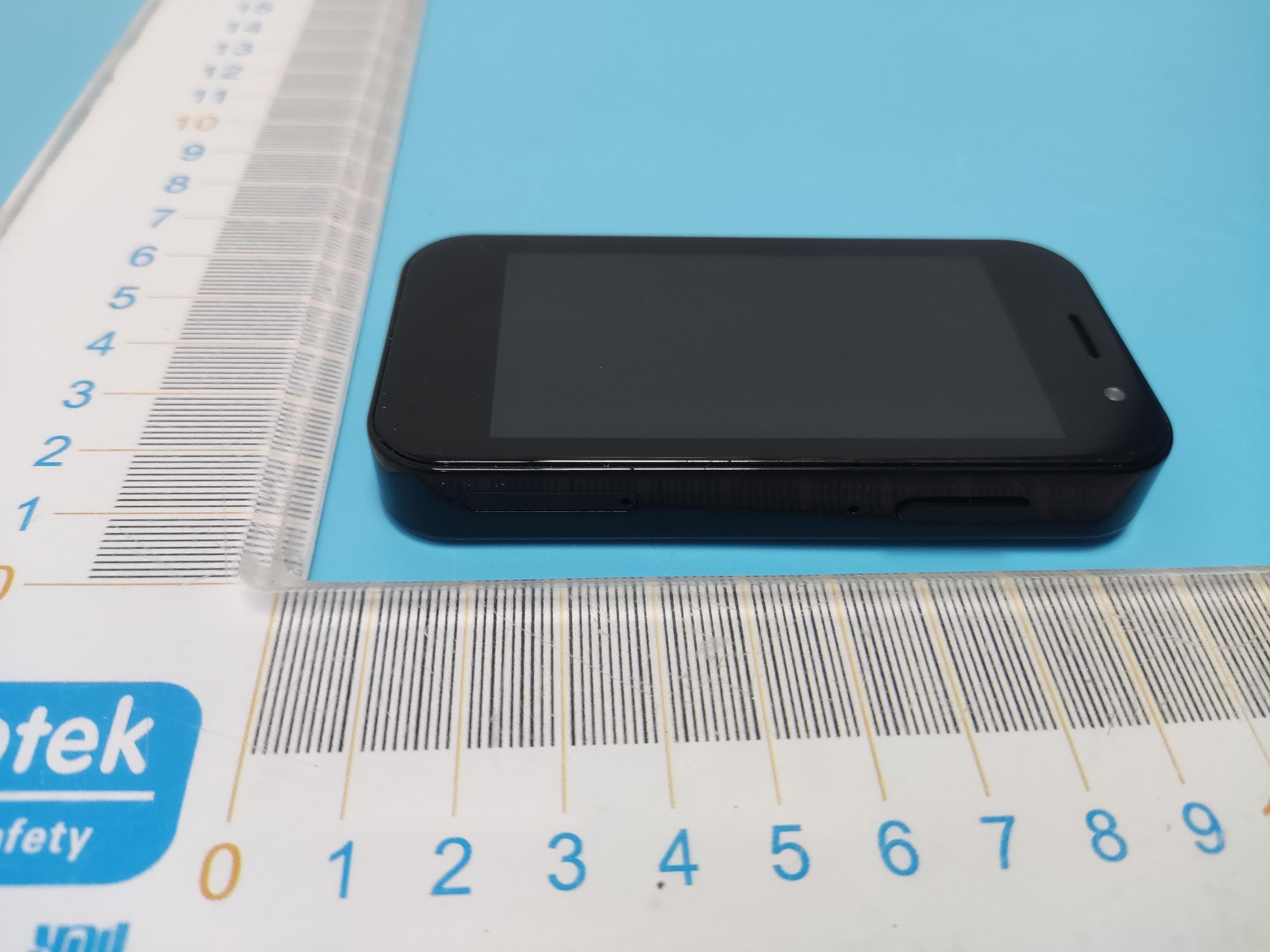 Mini smartphone - FCC ID 2A5MW-XS14PRO - Shenzhen SOYES Premium Technology limited (3)