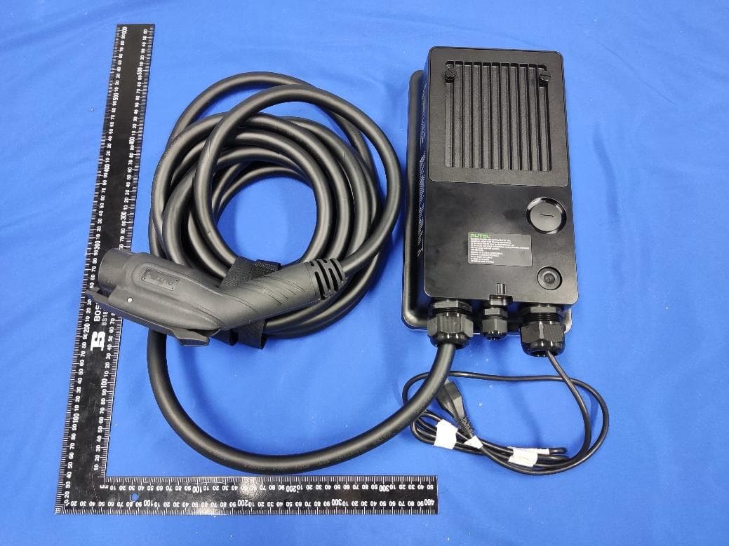 MaxiCharger AC Wallbox Commercial, MaxiCharger AC Wallbox Home - FCC ID 2A5NP-AUTELNEACL - Autel New Energy Co., Ltd.