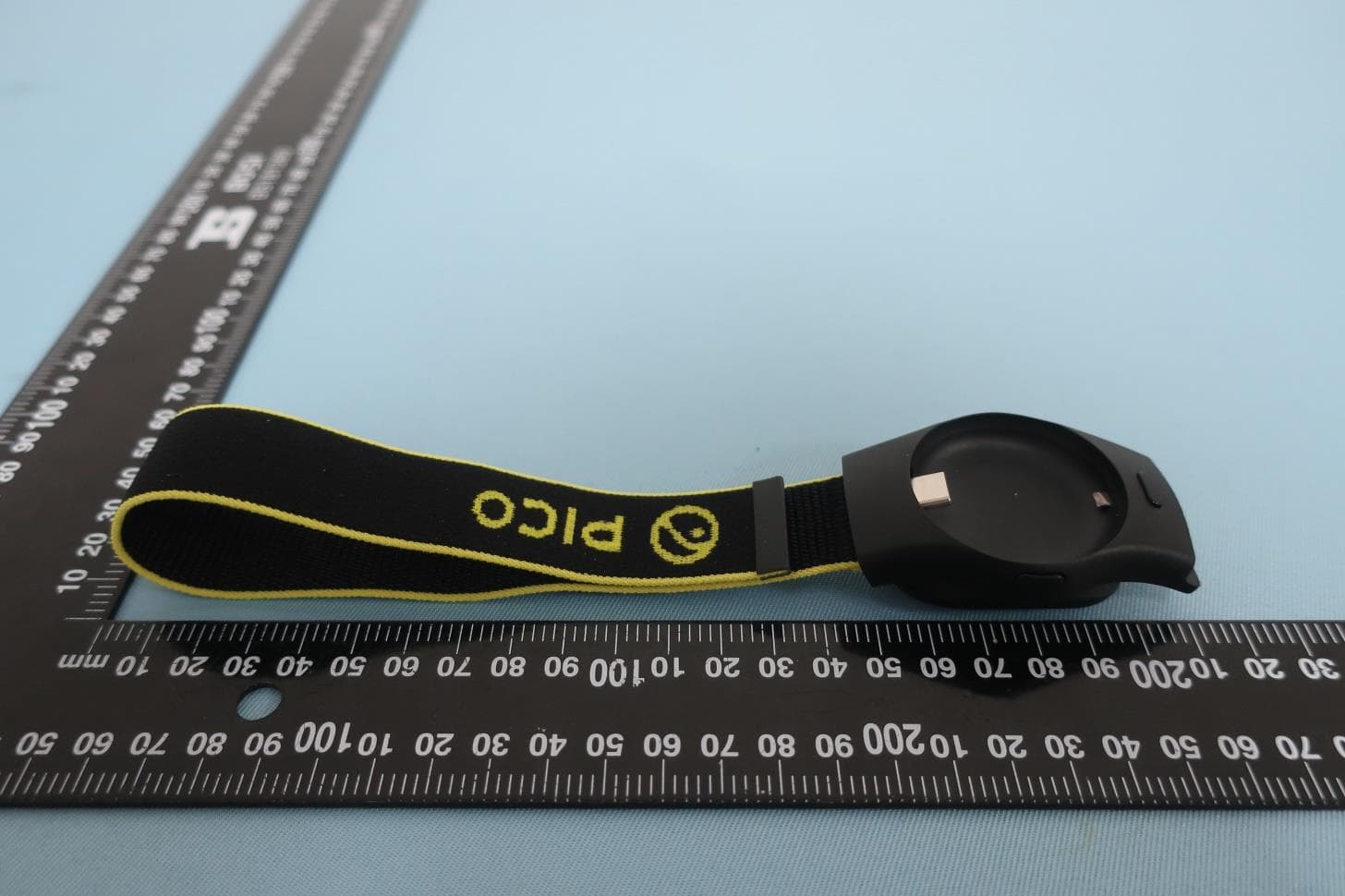 VR Motion Tracker - FCC ID 2A5NV-C2310 - Qingdao Chuangjian Weilai Technology Co., Ltd