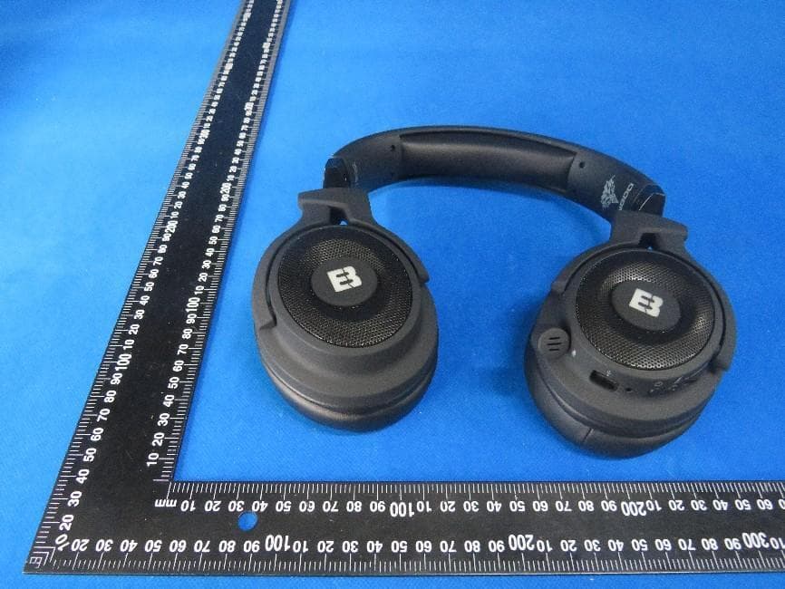 2.4GHz wireless headset - FCC ID 2A5NX-TA80 - Dongguan Yin Mai Electronics Co., Ltd (5)