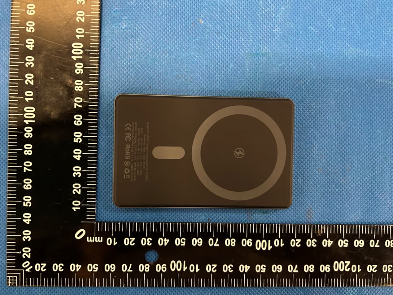 5000mah powerbank - FCC ID 2A5T7-KLYD45 - Shenzhen Kula Technology Co.,LTD. (2)