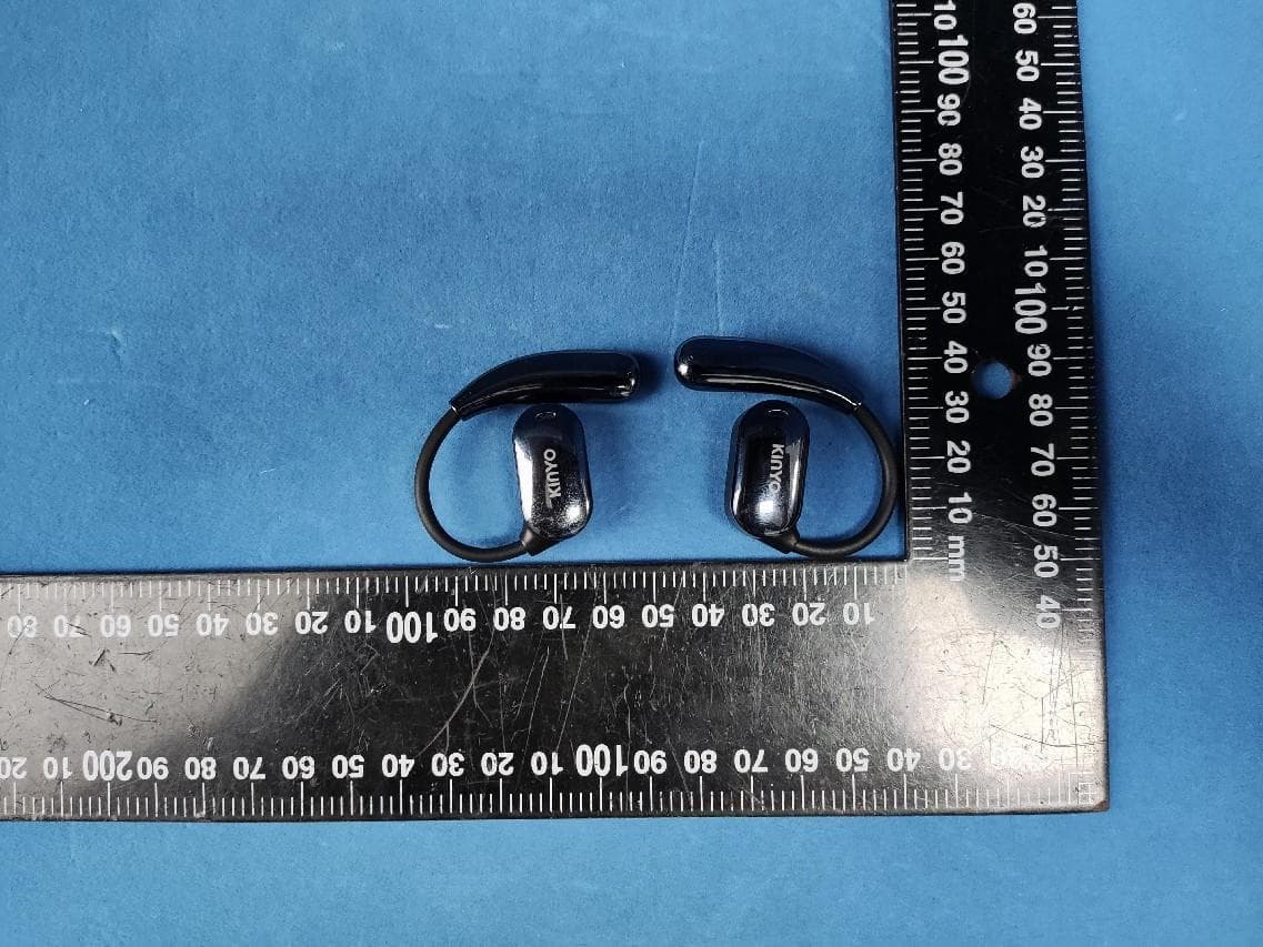 Bluetooth headset - FCC ID 2A5TA-I39 - Shenzhen Zhengyun Technology Co., LTD (2)