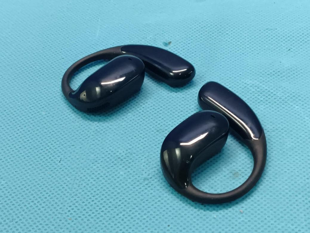 Wireless  Earbuds - FCC ID 2A5TA-JER1 - Shenzhen Zhengyun Technology Co., LTD (2)